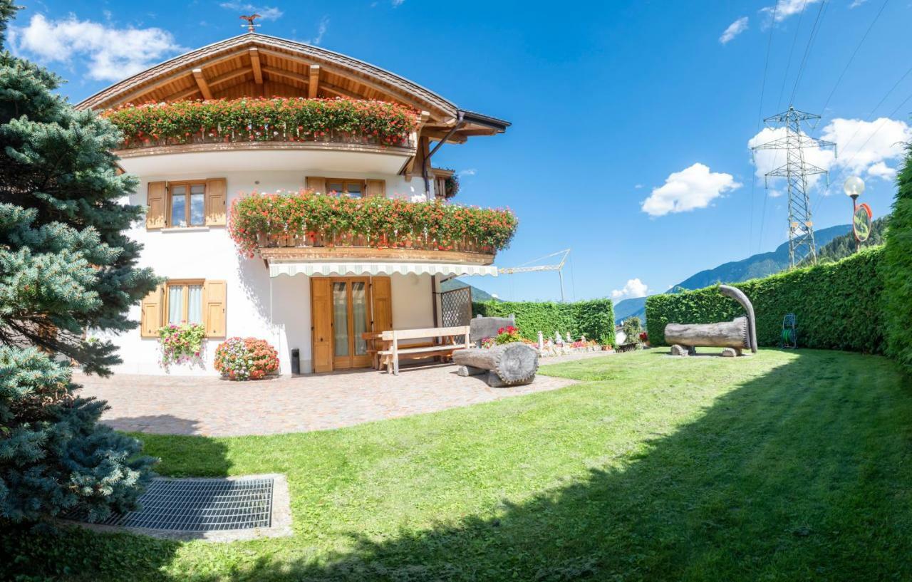 Appartamento Patrizia E Franco Commezzadura Exterior foto